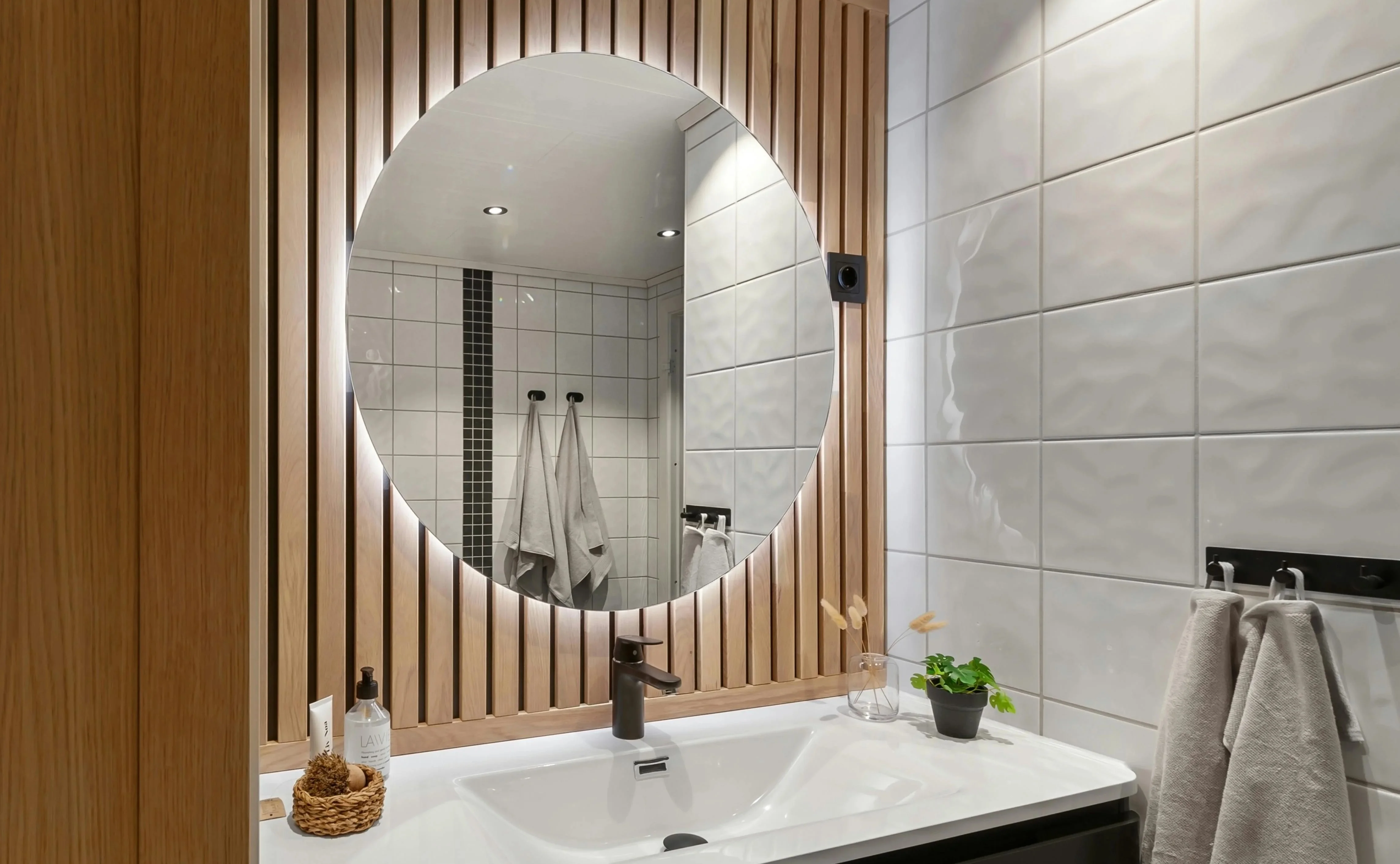 Interior home improvements in the Northshore Louisiana including trim, shelving, and lighting upgrades